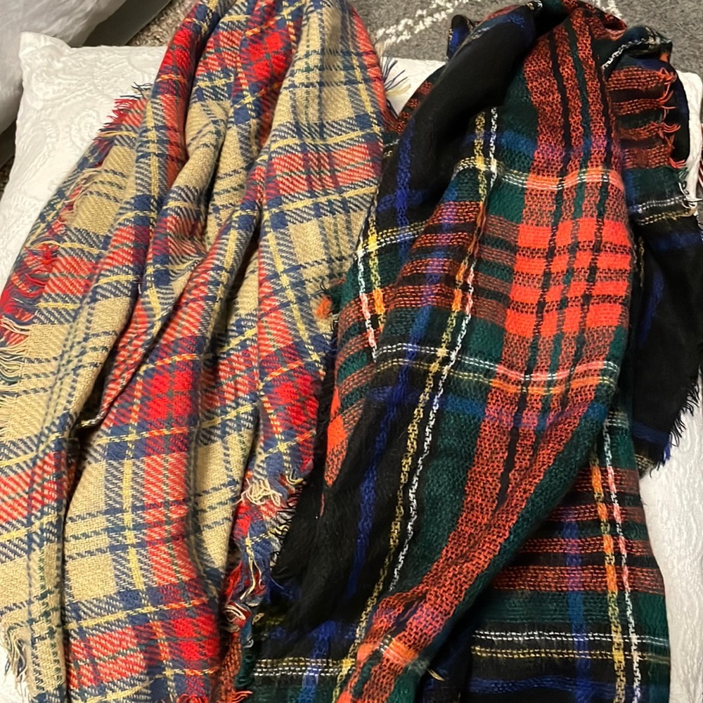 Old Navy Flannel Scarf bundle
